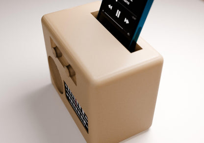 Retro Radio Style Passive Sound Booster – Cell Phone Amplifier | Wood